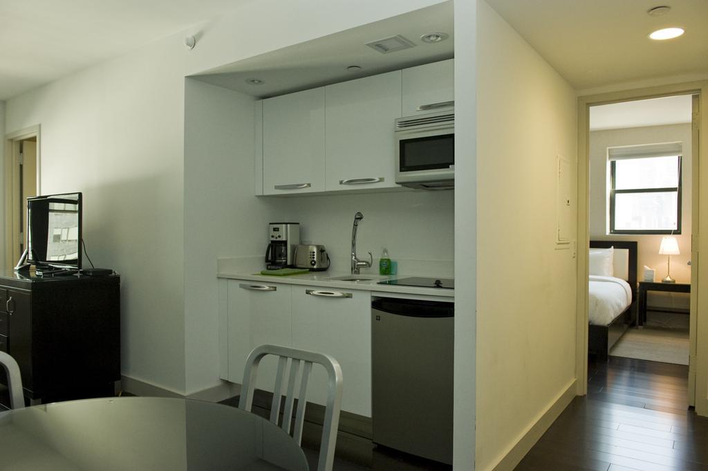 Metro Apartments Нью-Йорк Экстерьер фото